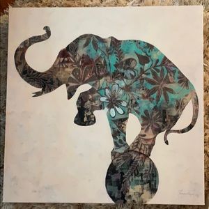 Wall art. Elephant.